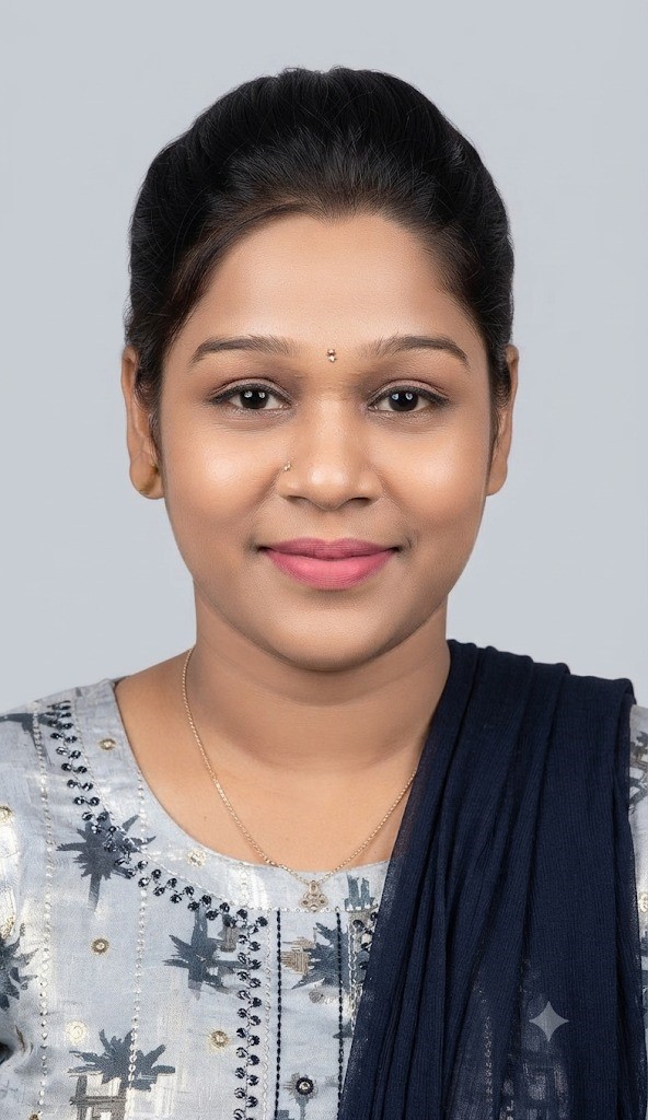 swapnali more - Part time Baby Sitter in Diva East in Mumbai